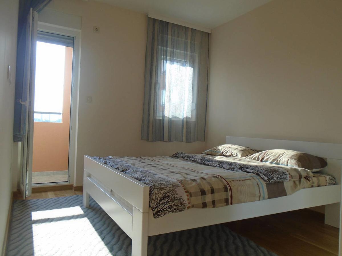 Fantastic Brand New Apartment Podgoriţa Exterior foto