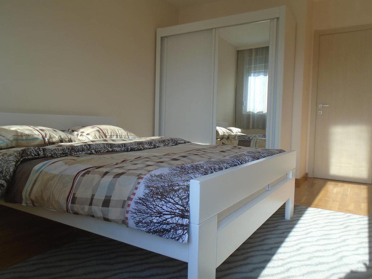 Fantastic Brand New Apartment Podgoriţa Exterior foto